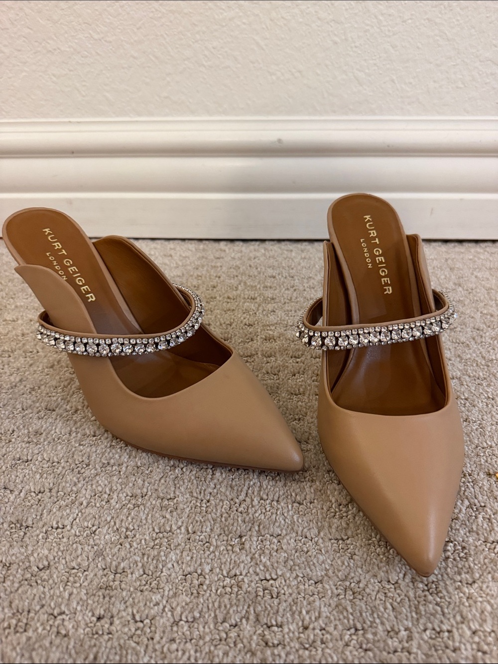 Kurt Geiger London Duke Nude Crystal Strap Pointed Toe Mule Heels Size 40.5/9.5